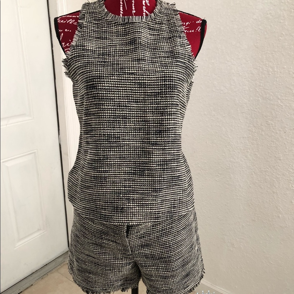 Ann Taylor 2pcs short set